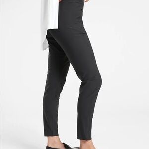 NEW! Athleta Stellar Tights with ankle zip
